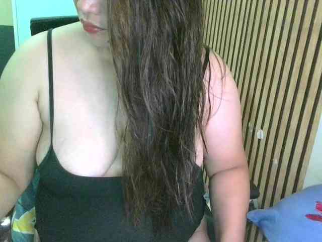 soffia-mae webcam