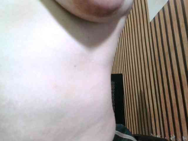 soffia-mae webcam