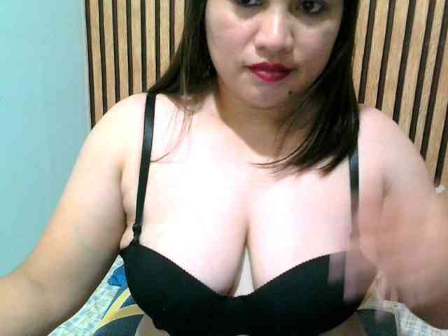 soffia-mae webcam