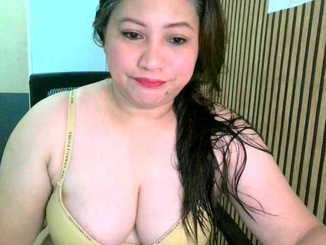 soffia-mae webcam