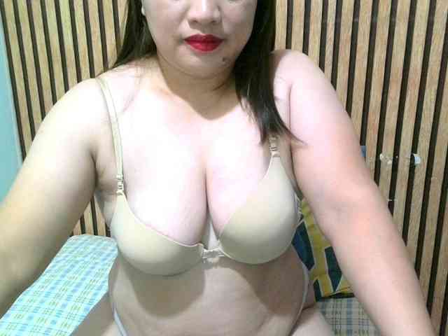 soffia-mae webcam
