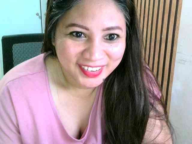 soffia-mae webcam