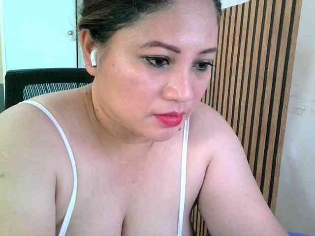 soffia-mae webcam