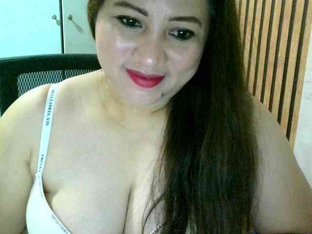 soffia-mae webcam