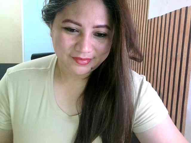 soffia-mae webcam