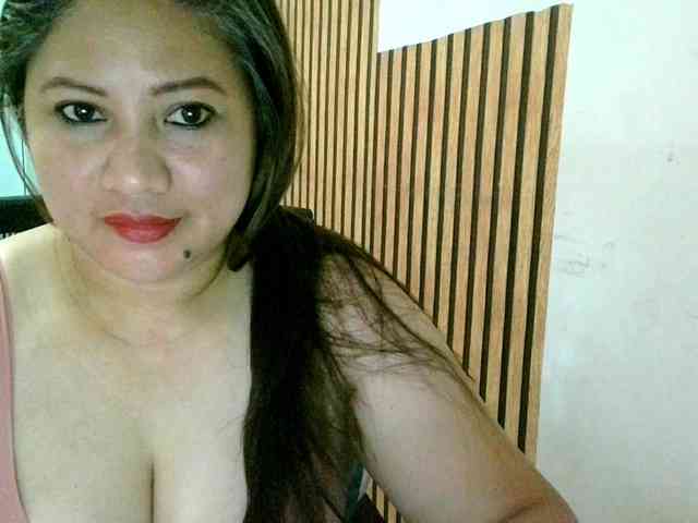 soffia-mae webcam