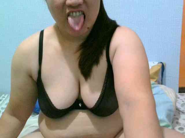 soffia-mae webcam