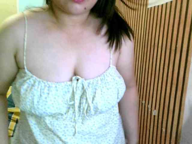 soffia-mae webcam