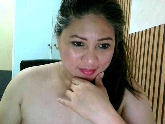 soffia-mae webcam