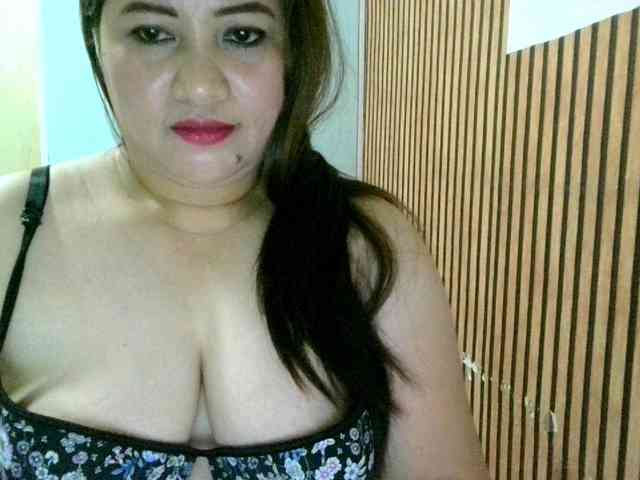 soffia-mae webcam