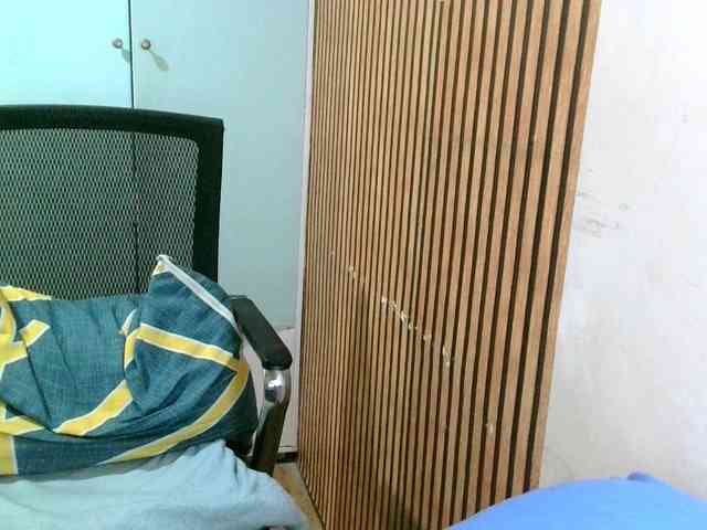 soffia-mae webcam