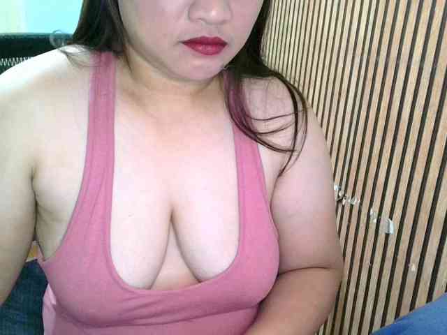 soffia-mae webcam