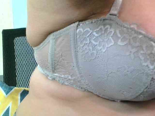 soffia-mae webcam