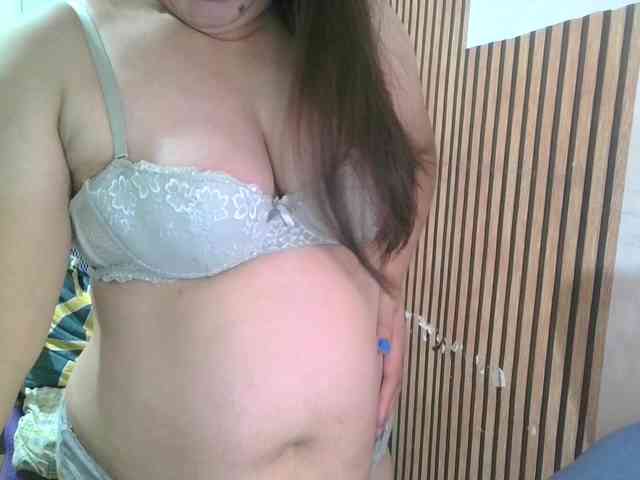 soffia-mae webcam