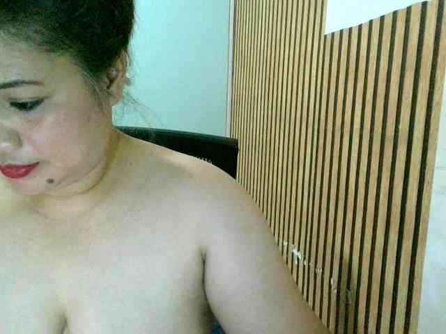 soffia-mae webcam