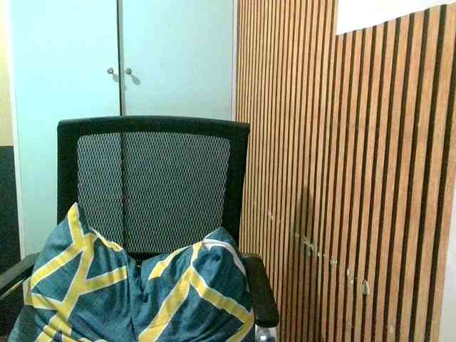 soffia-mae webcam