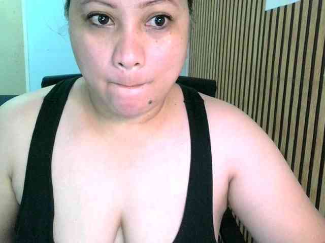 soffia-mae webcam