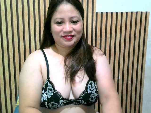 soffia-mae webcam