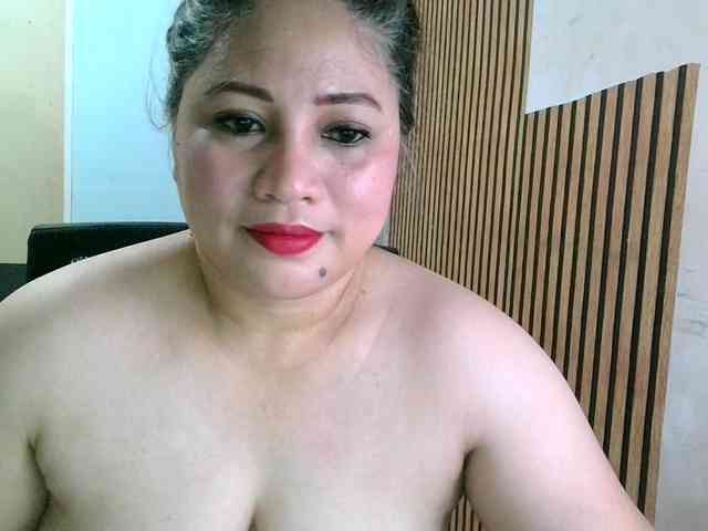 soffia-mae webcam