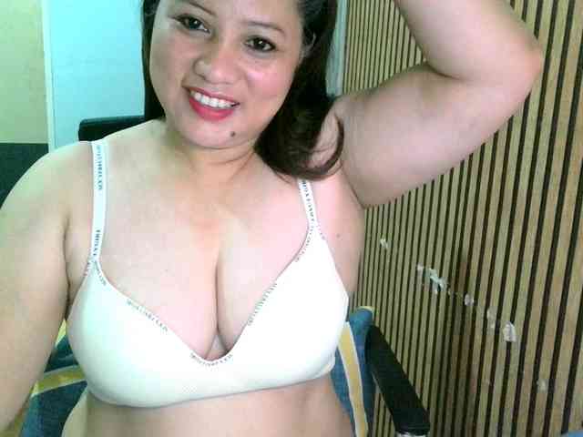 soffia-mae webcam