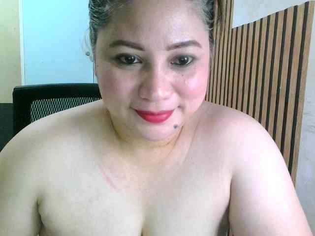 soffia-mae webcam