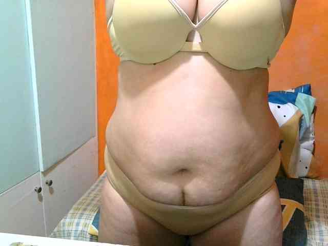 soffia-mae webcam