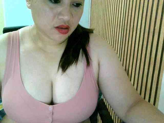 soffia-mae webcam