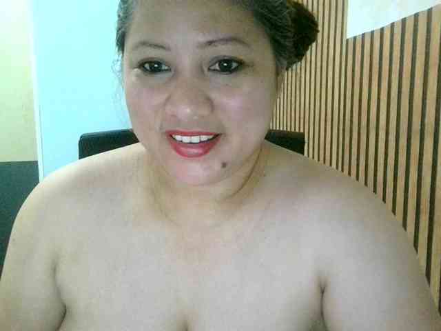 soffia-mae webcam
