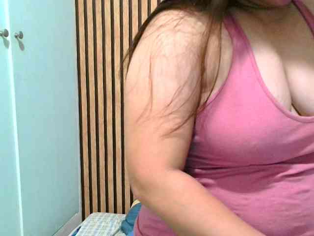 soffia-mae webcam