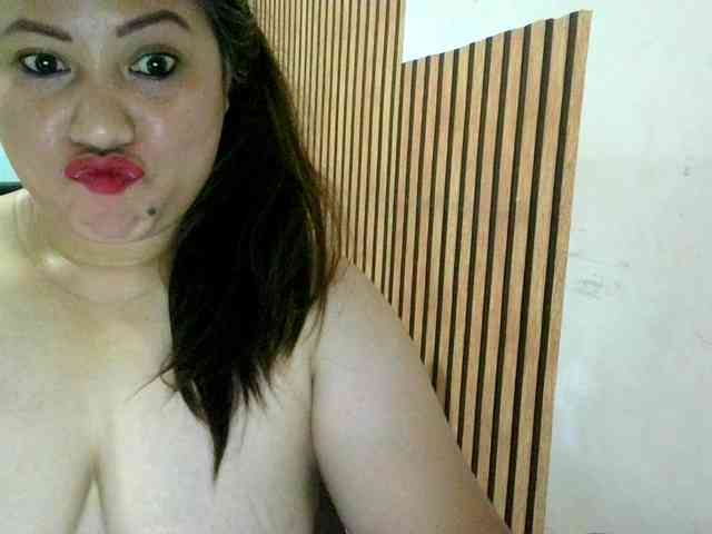soffia-mae webcam