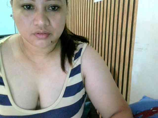 soffia-mae webcam