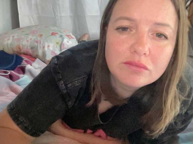 Natalii87, en directo ahora en BongaCams