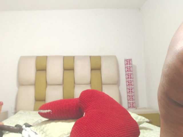 samy-brown live cam on BongaCams
