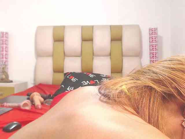 samy-brown webcam