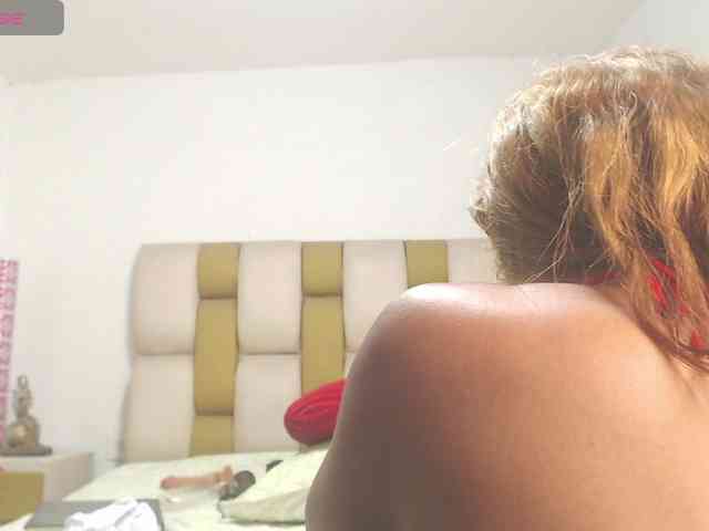 samy-brown webcam