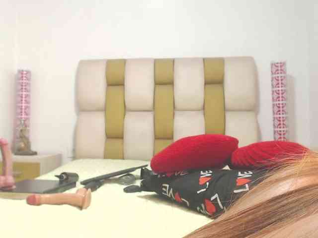 samy-brown webcam