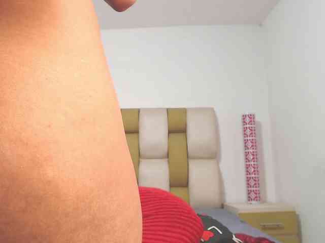 samy-brown webcam
