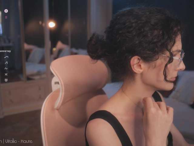 ARTA-live live cam on BongaCams
