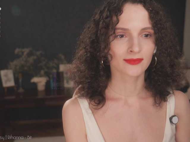 ARTA-live live cam on BongaCams