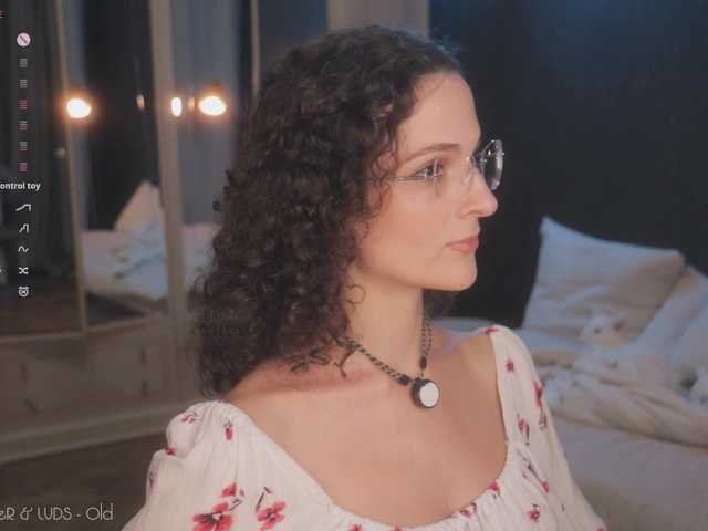 ARTA-live live cam on BongaCams