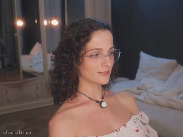 ARTA-live live cam on BongaCams