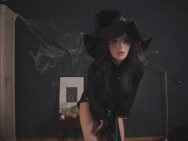 -HUARTA- live cam on BongaCams