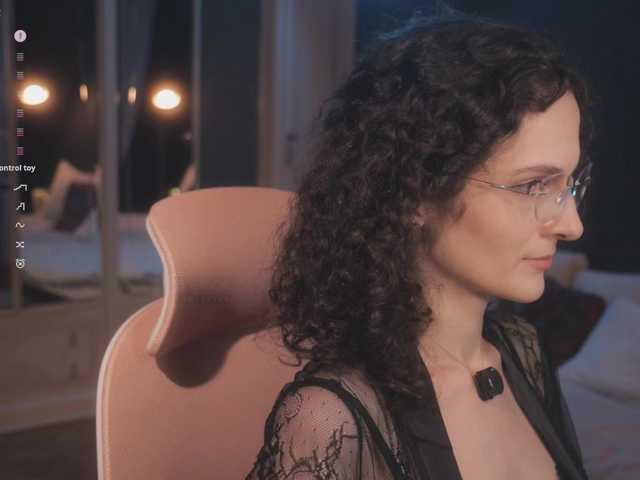 ARTA-live live cam on BongaCams