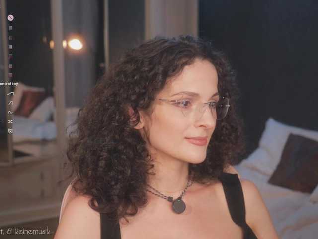 ARTA-live live cam on BongaCams
