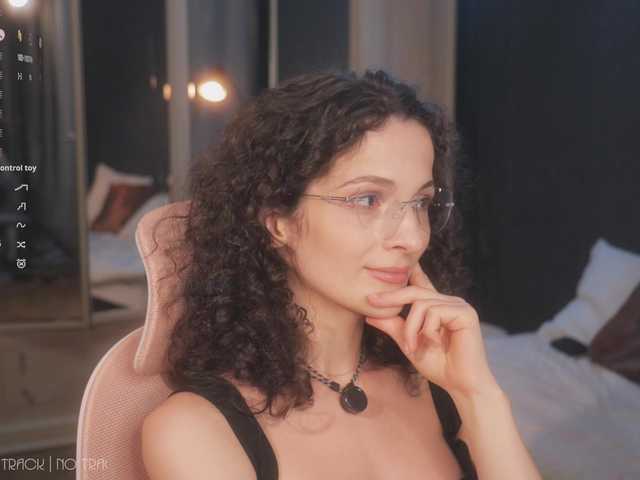 ARTA-live live cam on BongaCams