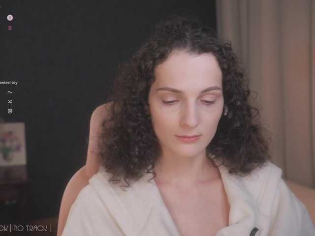 ARTA-live live cam on BongaCams