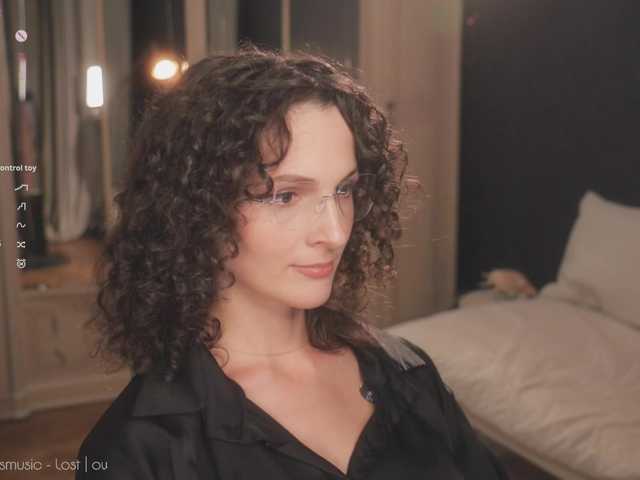 ARTA-live live cam on BongaCams