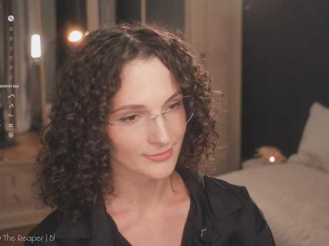 ARTA-live live cam on BongaCams