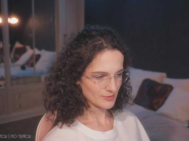 ARTA-live live cam on BongaCams