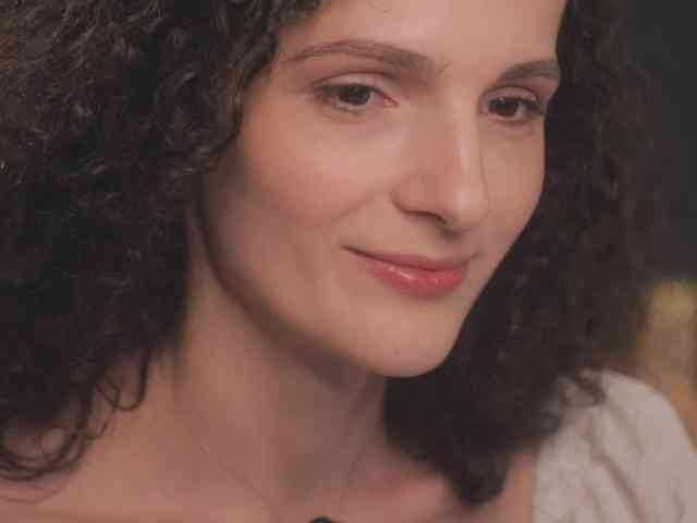 ARTA-live Sex Cam Show